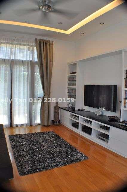 52' tv with Pioneer system