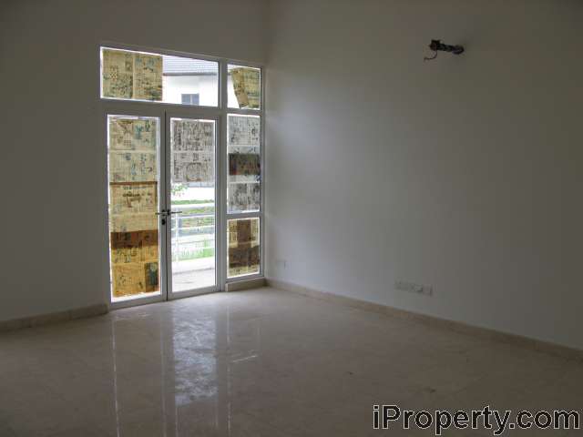 Vicky Tan H/P no. 017-2362783