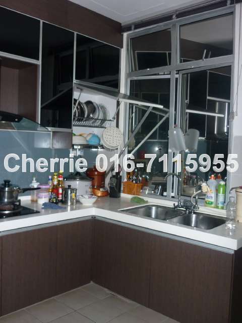 Kitchen with Built-in Kitchen Cabinet
