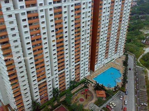 Flora Damansara Apt