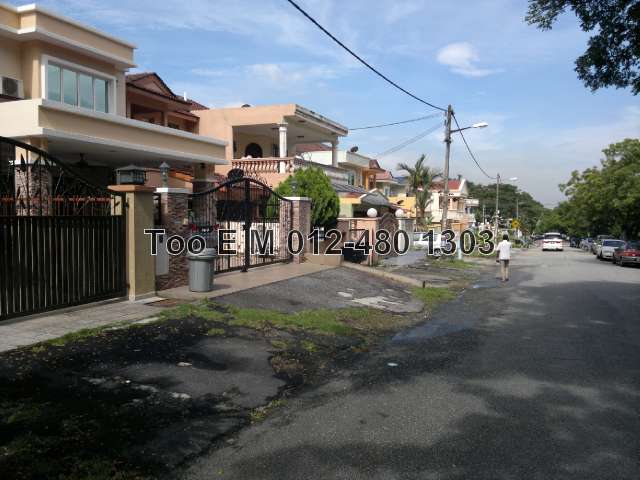The Neighborhood View 1