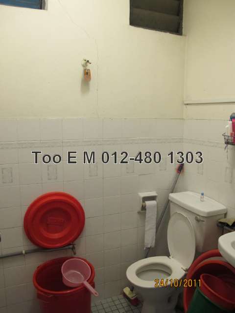 Bathroom 2