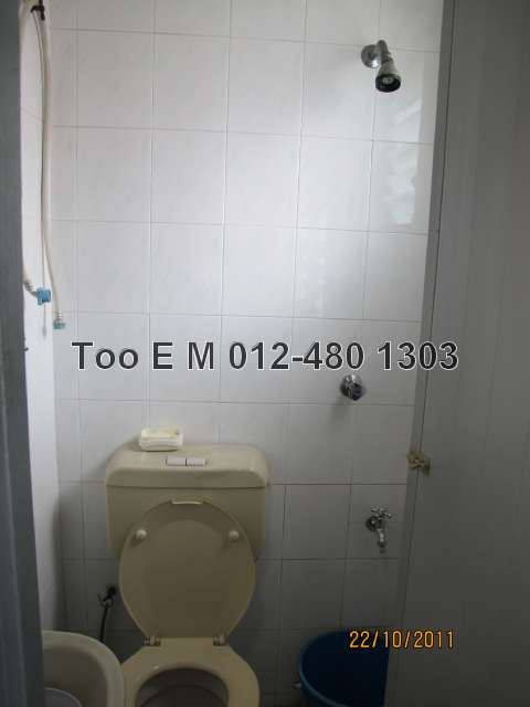 Common Bathroom