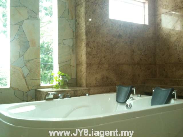 Jaccuzzi with a VIEW !