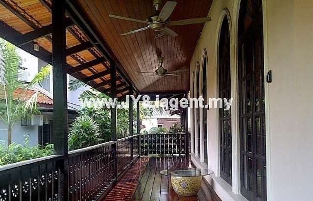 Exquisite Teak Flooring