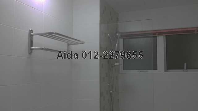 Aida 012-2279855