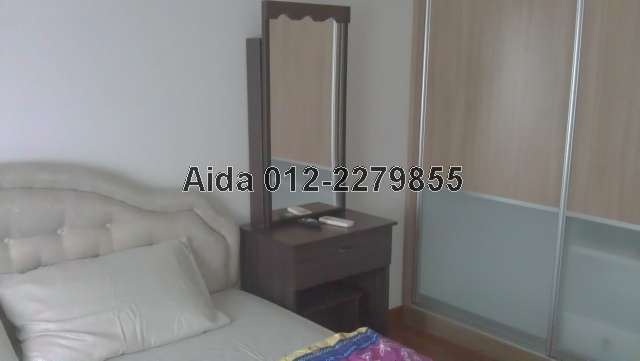 Aida 012-2279855