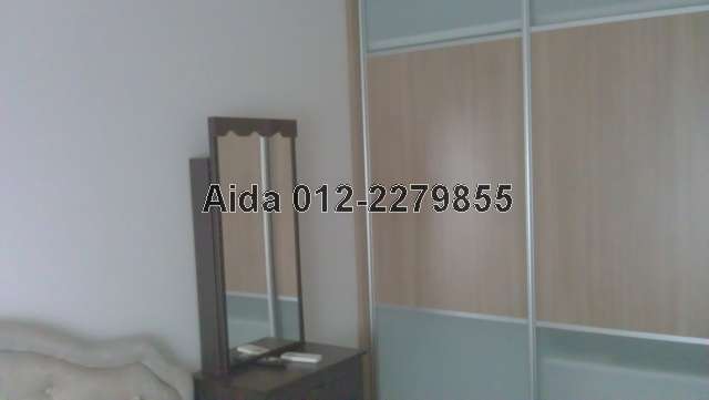Aida 012-2279855