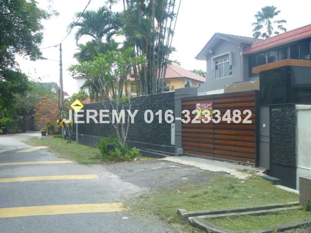2 Storey Bungalow House