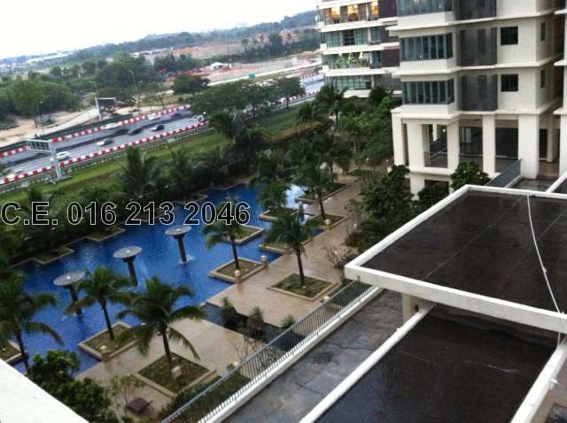 One of the room is facing the swimming pool