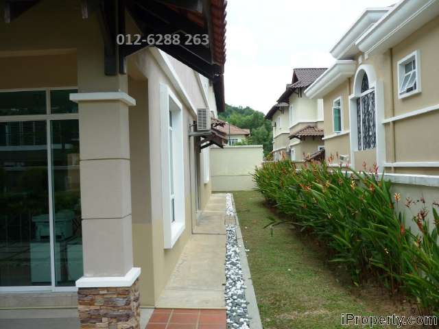 Left Side Path