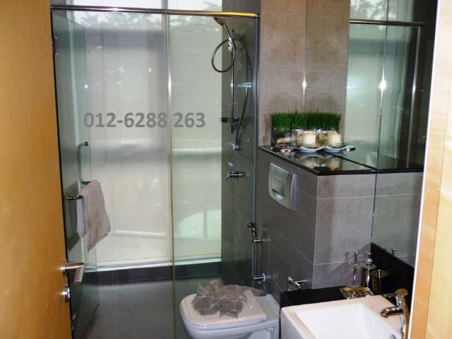 3rd Room Bathroom