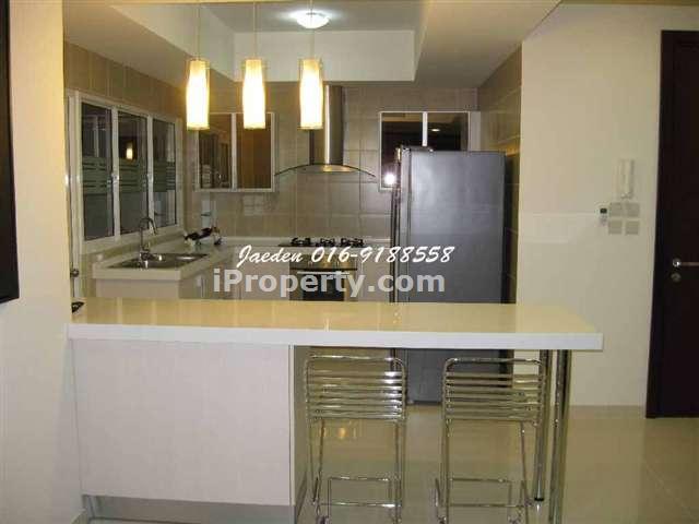 Dry Kitchen