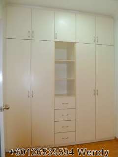 Masterbedroom's Closet Area