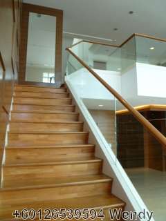 Beautiful Wooden Flooring on Staircase