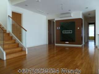 2nd Floor Living Area