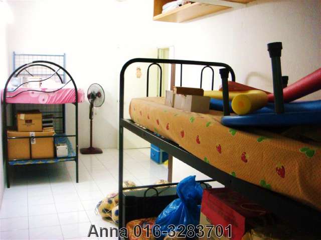Very spacious Bedroom 3 - Downstairs