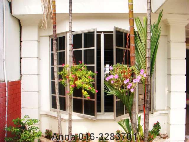 Bay Window