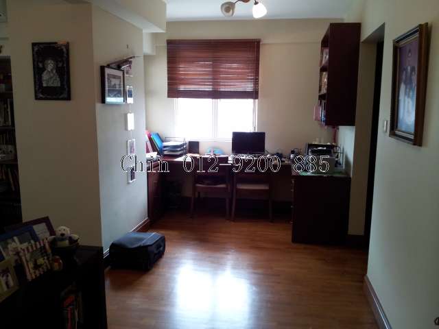 Attached Study Room