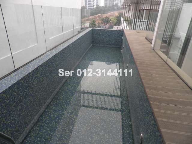 Private Roof top pool