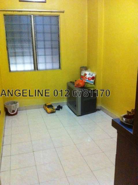 Third Room (Prayers room)