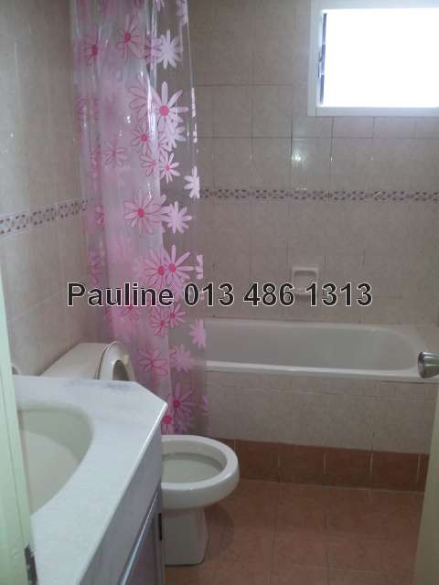 Master Room Toilet