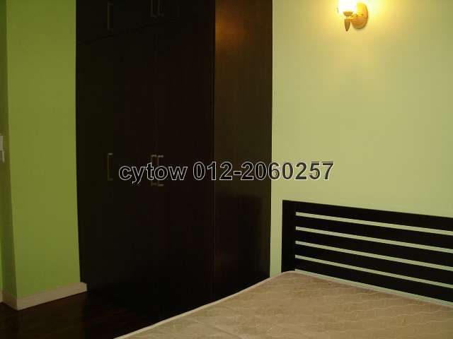 2nd room - Build-in wardrobe
