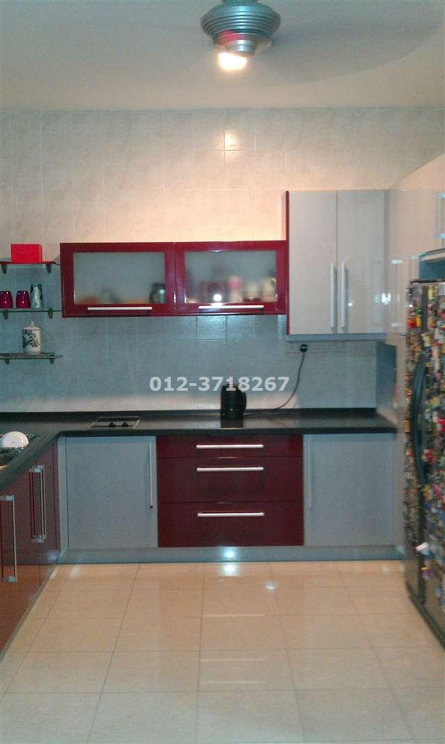 Dry kitchen
