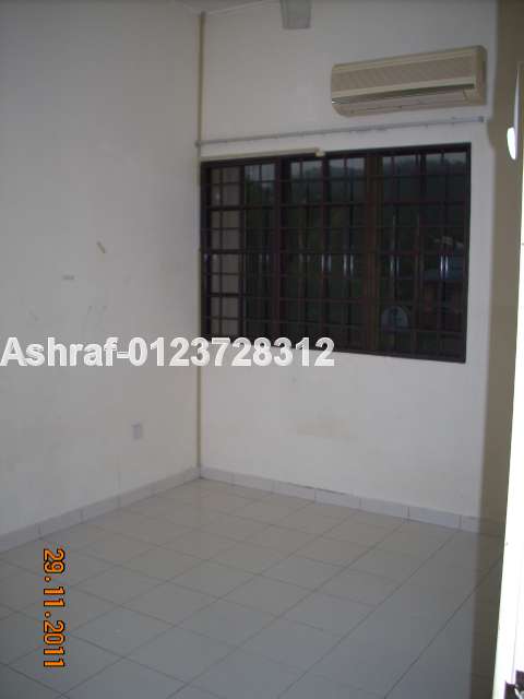 Bedroom upstairs