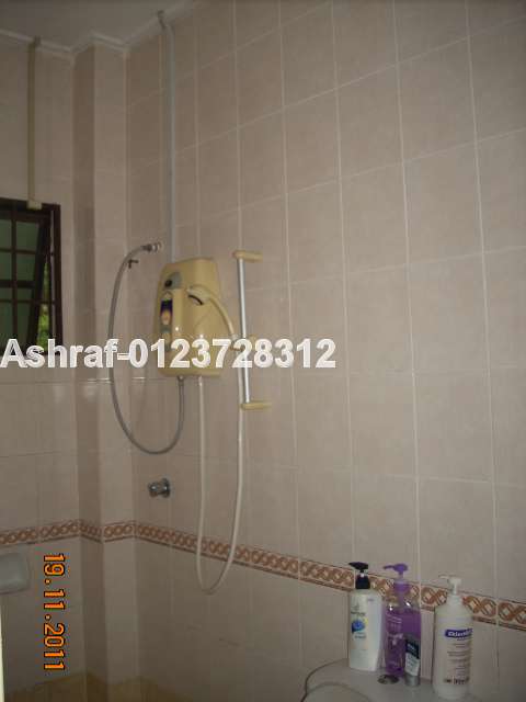 Bathroom upstairs