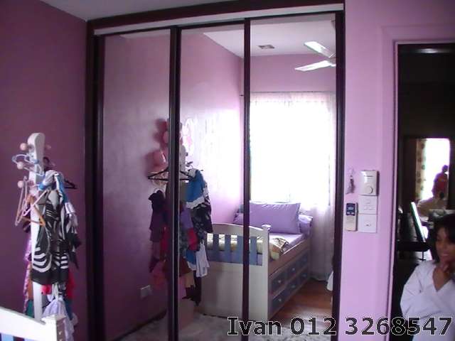 Bedroom 3 wardore