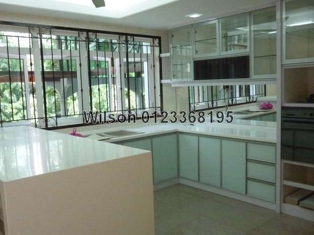 Dry Kitchen