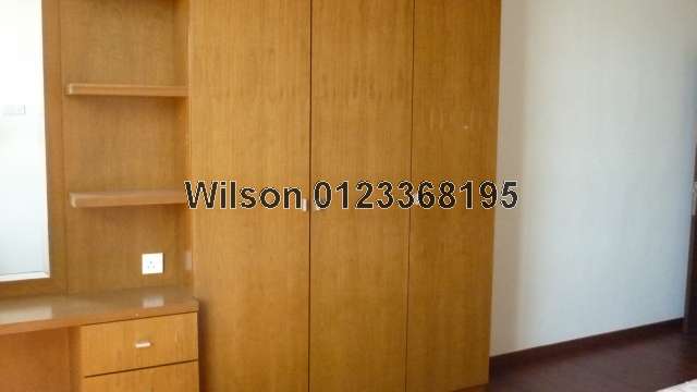 Bedroom built in