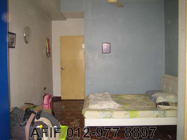 SECOND BEDROOM