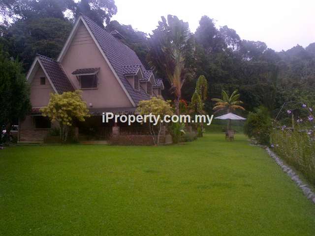 Bungalow House for Sale in Cameron Highlands for RM 4,600,000 by William Phng UP1821019