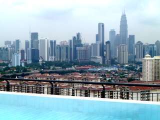 Magnificent Roof Top Pool View 2