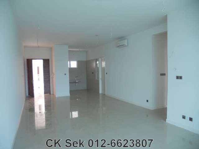 Living and kitchen areas