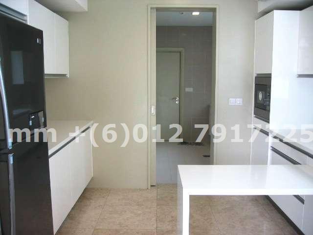 Dry Kitchen