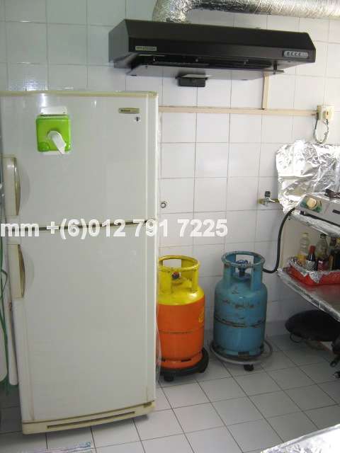 Wet Kitchen