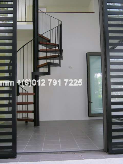 Entrance to Foyer