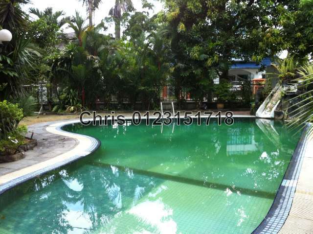 Pool view