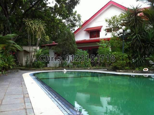Private pool