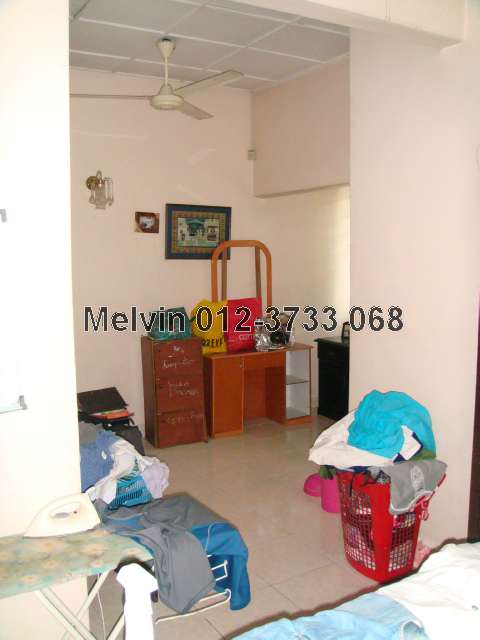 Unit1 - Master Bedroom