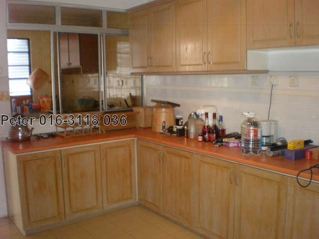 Dry Kitchen