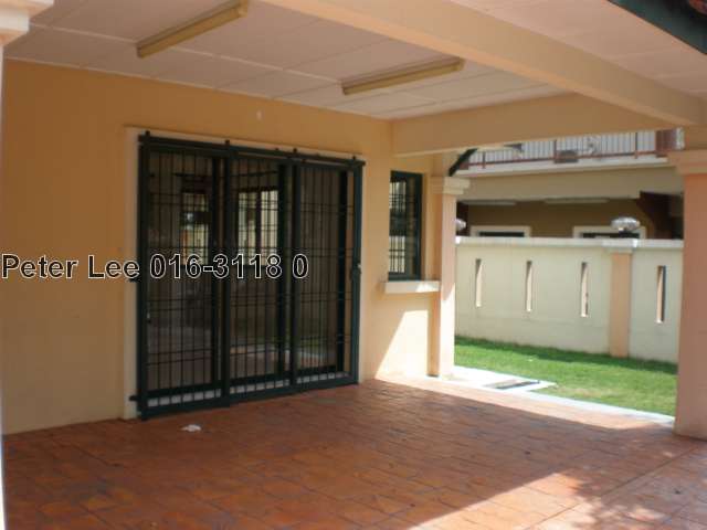 Front of House-downstais