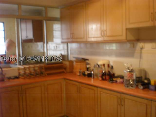 Dry Kitchen