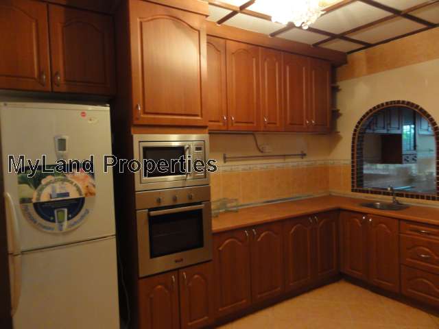 Dry Kitchen