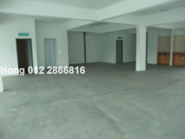 Corner Unit with Lift
