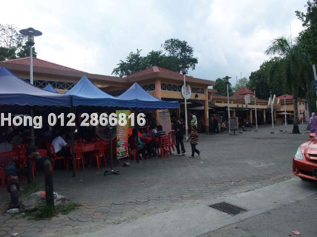 Food Court