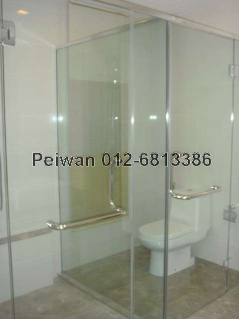 Master Bathroom3